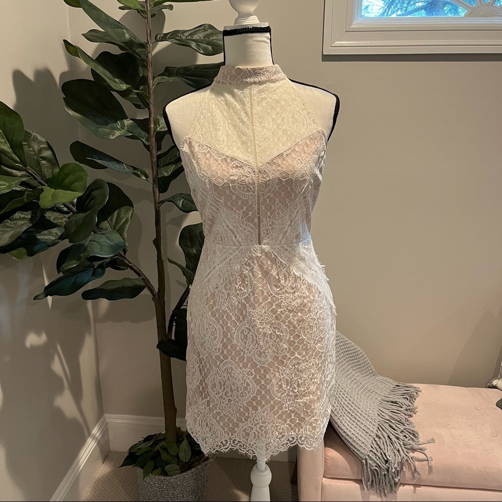 Lace dress